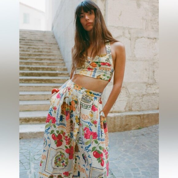ZARA PRINT CROP TOP